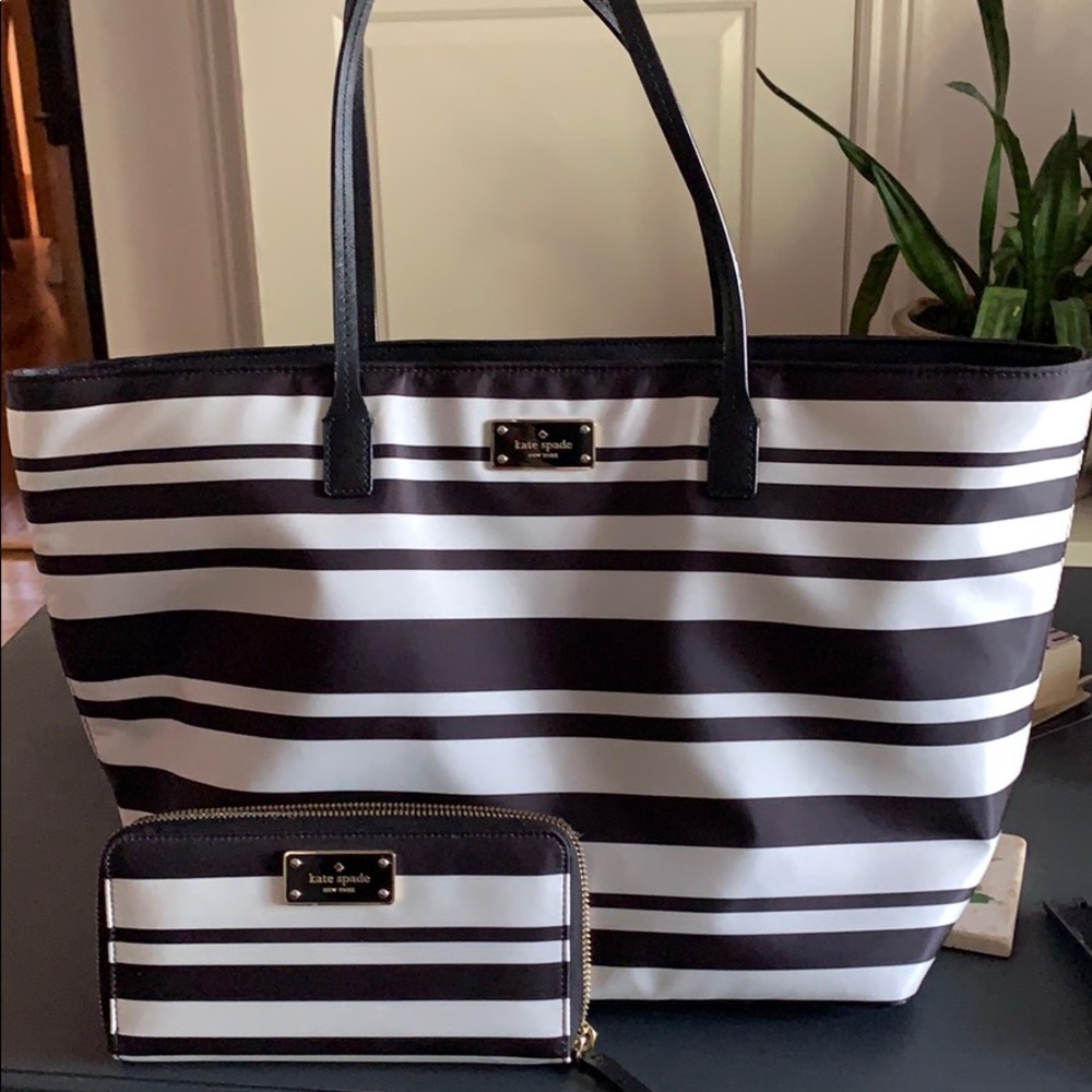 Kate Spade Tote and Matching Wallet